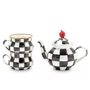 Elegant Checkered Teapot, Tea Kettle and Mug Set
